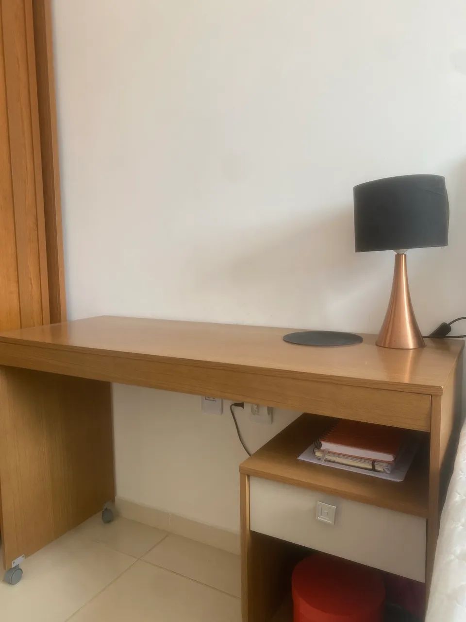 Desk64341324651521121