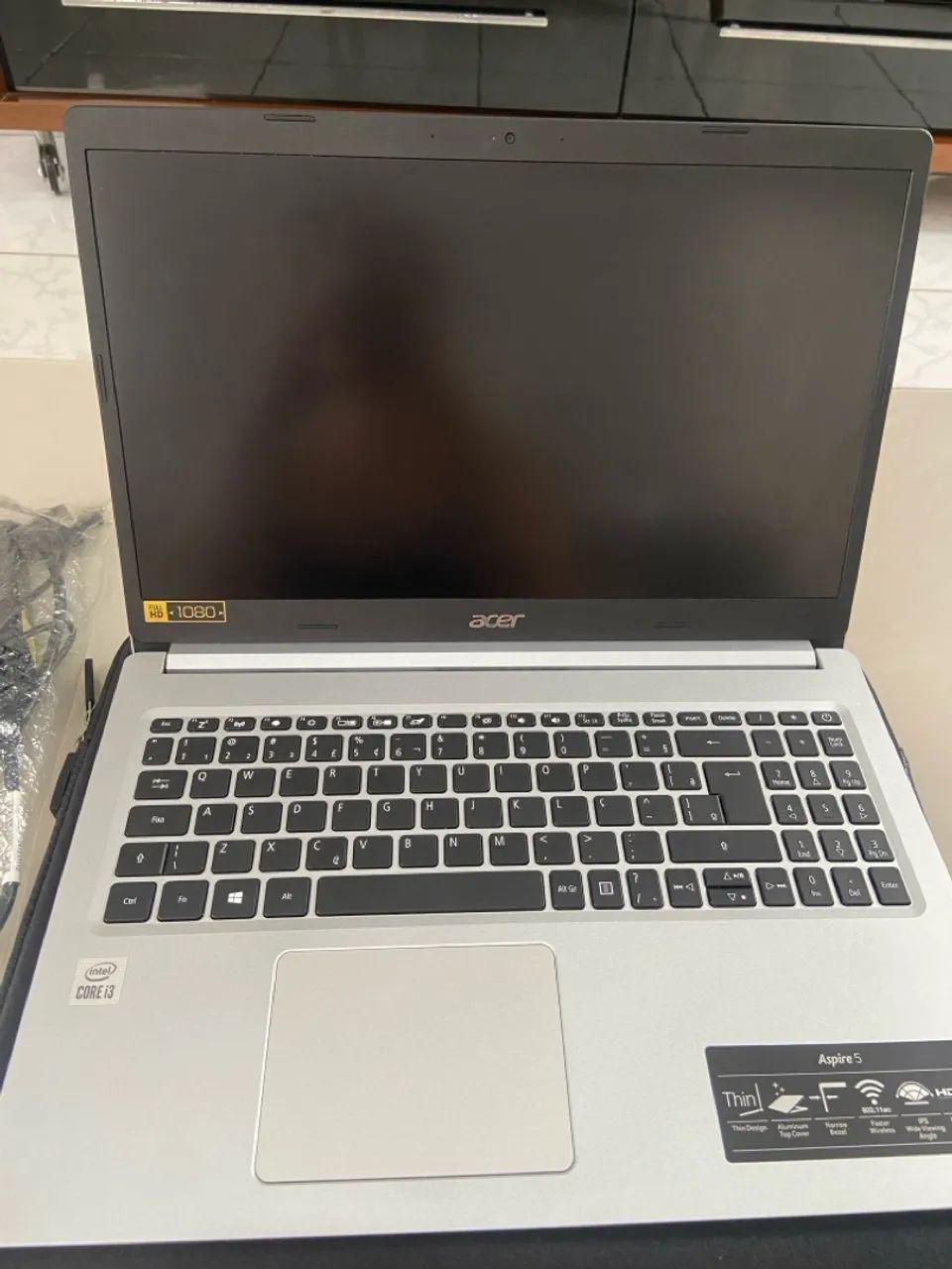 Notebook Acer Aspire 5 - Core i3 - Tela HD - 1080p