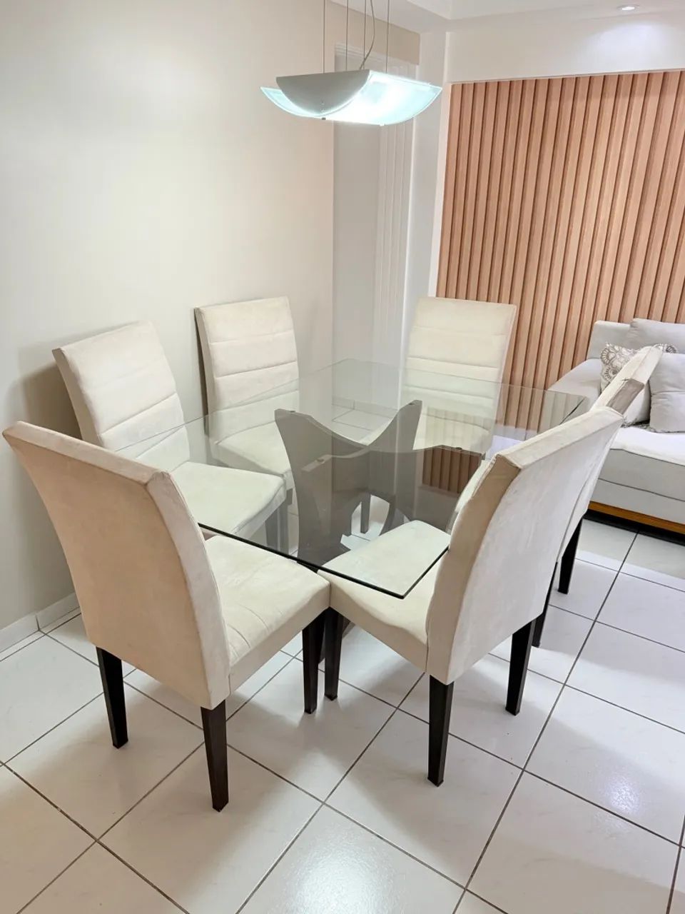 Mesa de Jantar de Vidro com 4 Cadeiras