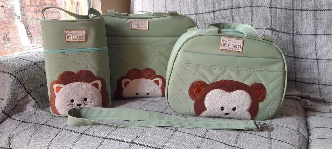 Bolsa maternidade 3 peças.