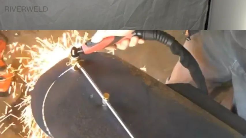 Máquina de Soldar 140GS 5x1+Capacete+Eletrodos+Protetor de dedo+Consumíveis+Arame+Compasso - Foto 4
