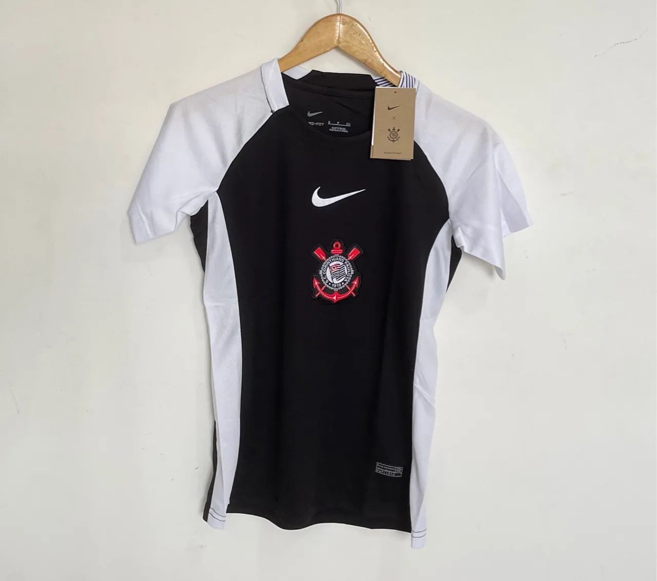 Camiseta da Nike do Corinthians preta feminina 2025/26 lançamento 