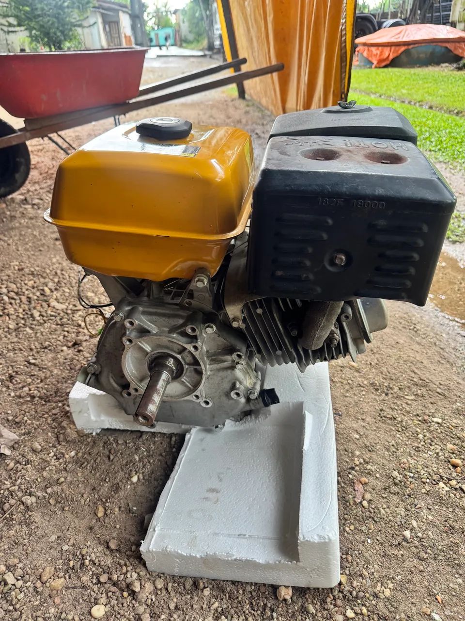 Motor 13 HP 389C venda ou troca 