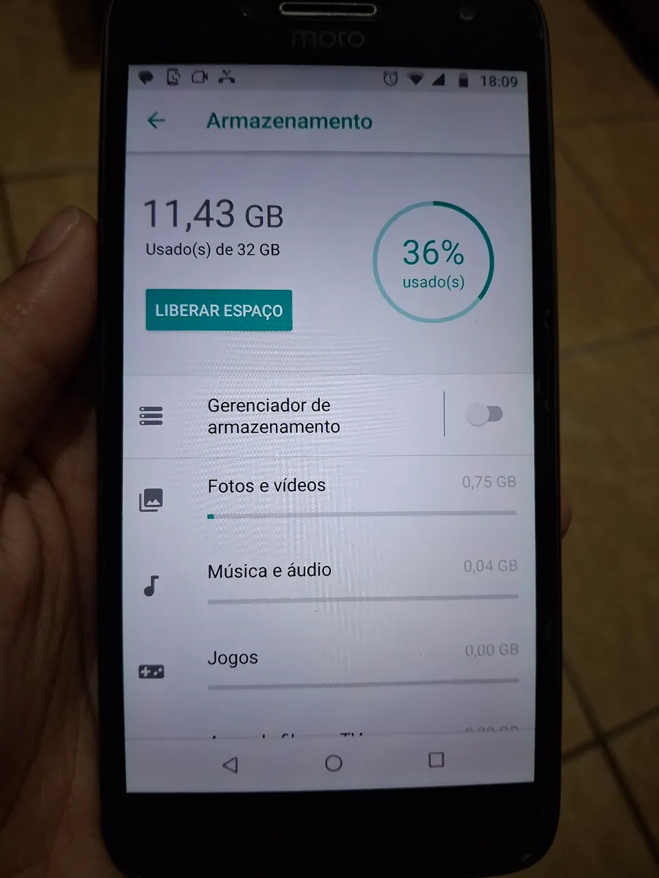 Celular usado moto g5 plus sem carregador