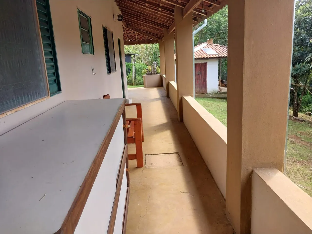 Chácara na Oswaldo Cruz sentido Ubatuba com rio cortando a propriedade