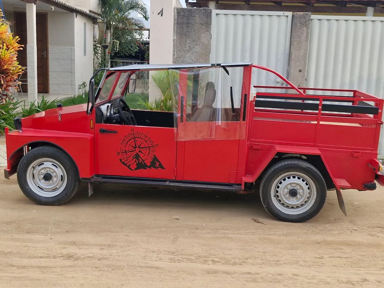 Carro Artesanal Vermelho - Design Único - Foto 2