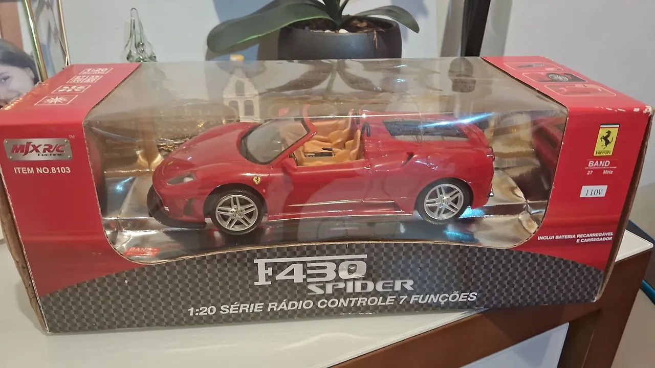 carro de brinquedo de rádio controle KRIC Ferrari F430 Spider na escala 1:20 nova  - Foto 5