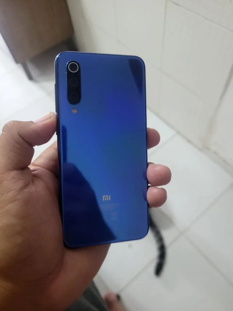 Xiomi Mi 9SE