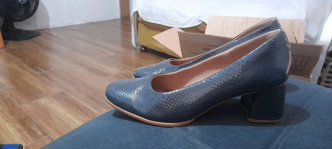 Sapatos Femininos 3 pares N39 Comfortflex originais - leia a descrição
