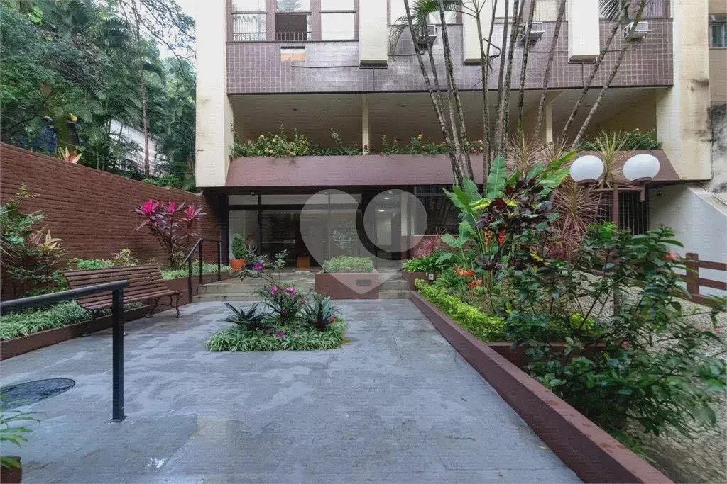 Apartamento para venda tem 120 metros quadrados com 3 quartos em Tijuca - Rio de Janeiro -