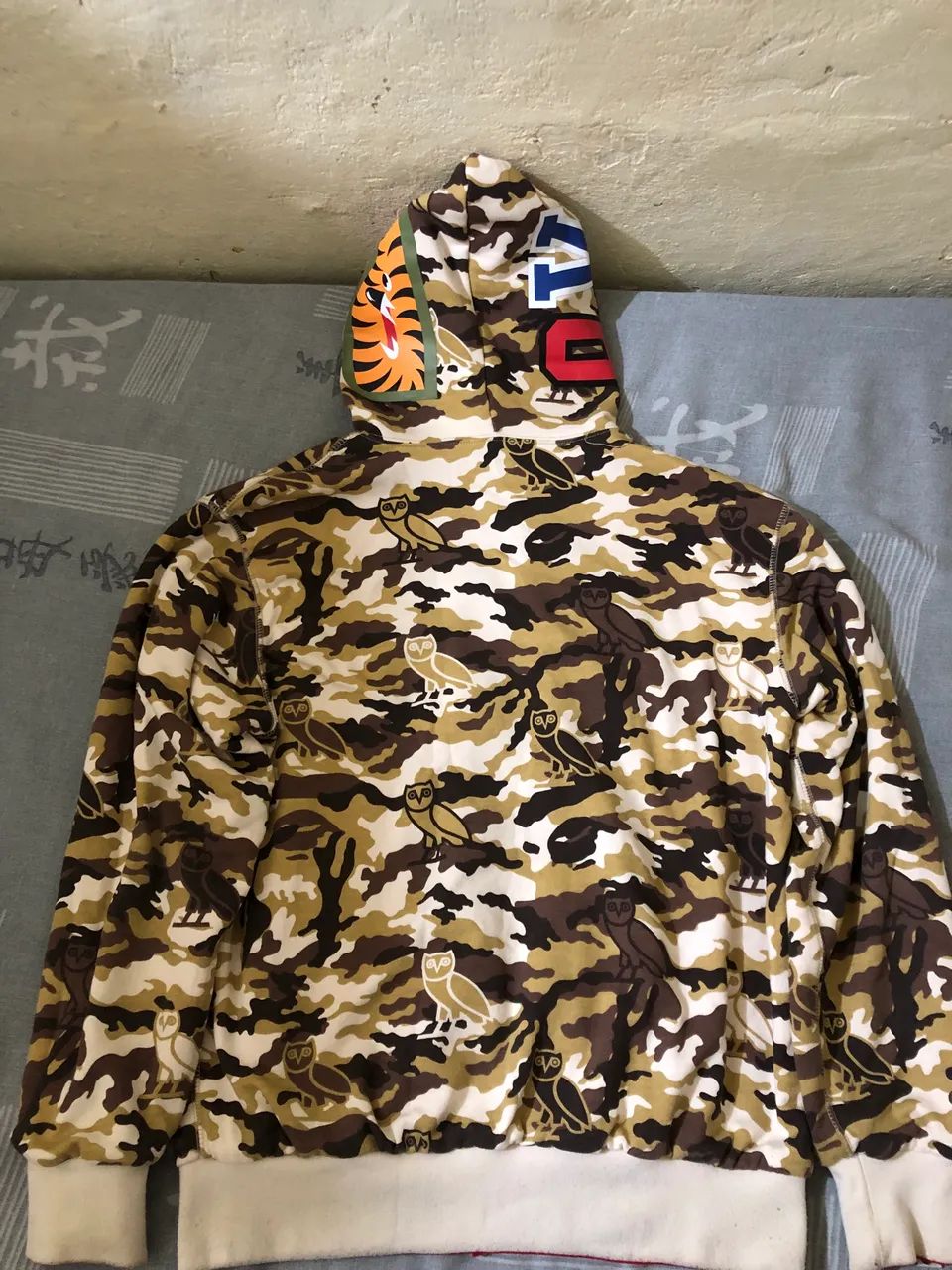 Jaqueta Moletom Bape x OVO - Foto 2
