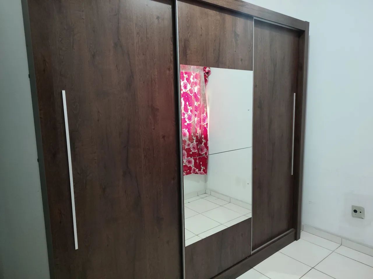 Guarda roupa casal