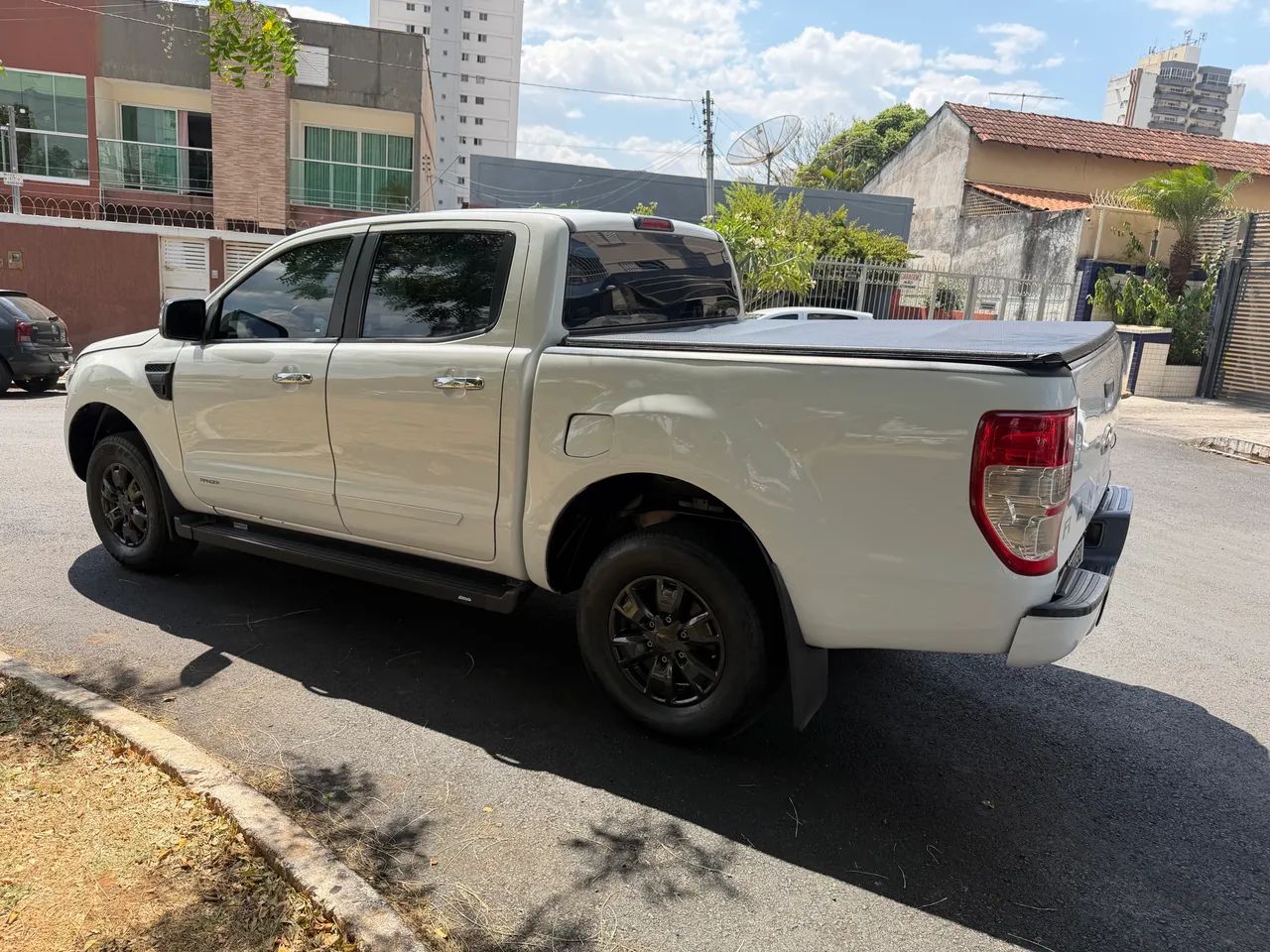 Ford Ranger Ranger XLS 2.5 16V 4x2 CD Flex 2016