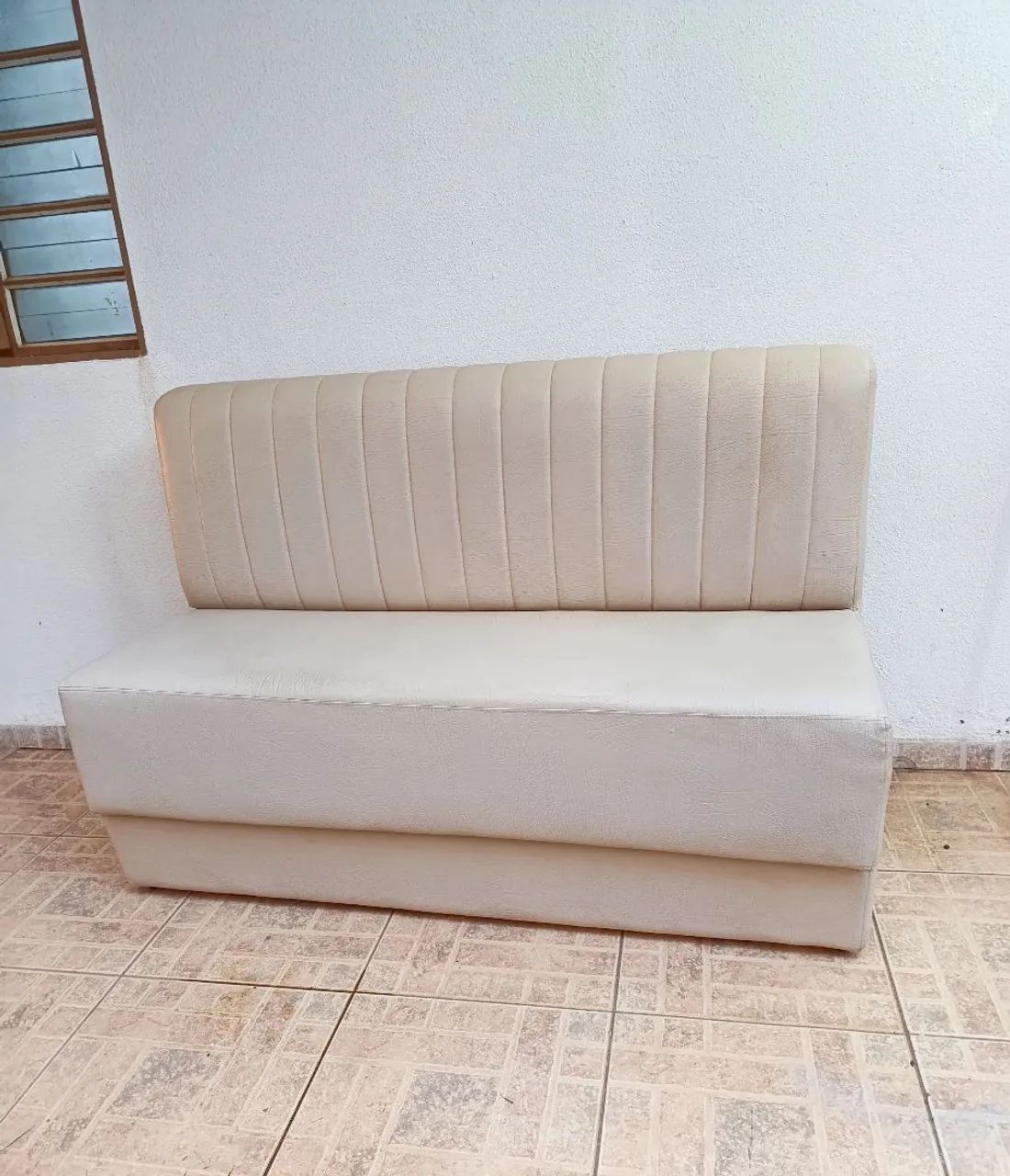 Sofá de 3 lugares 