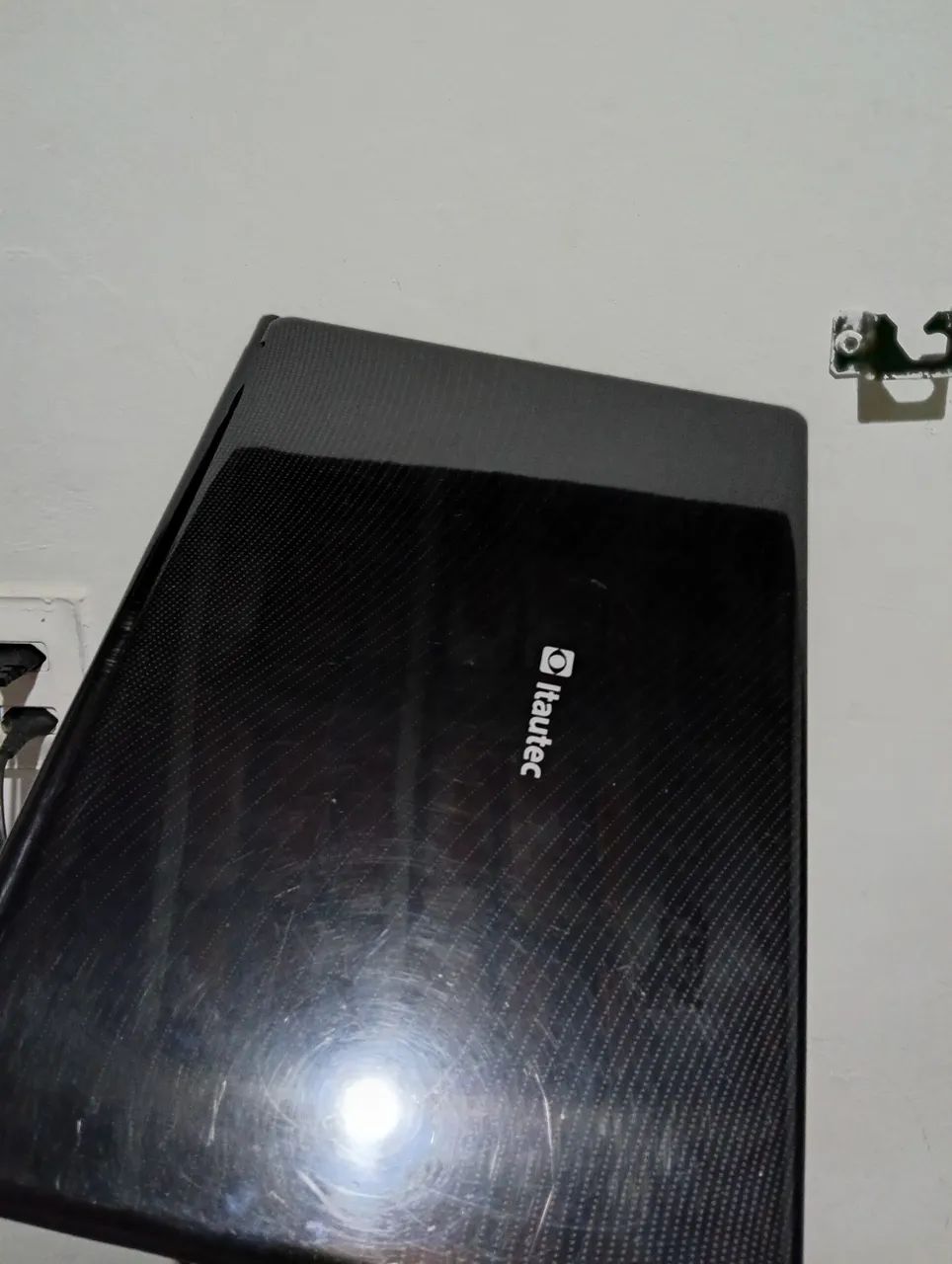 Notebook ITAUTEC. AMD. DUAL CORE. 6 GB de memória. Com SSD. Funcionando perfeitamente. - Foto 5