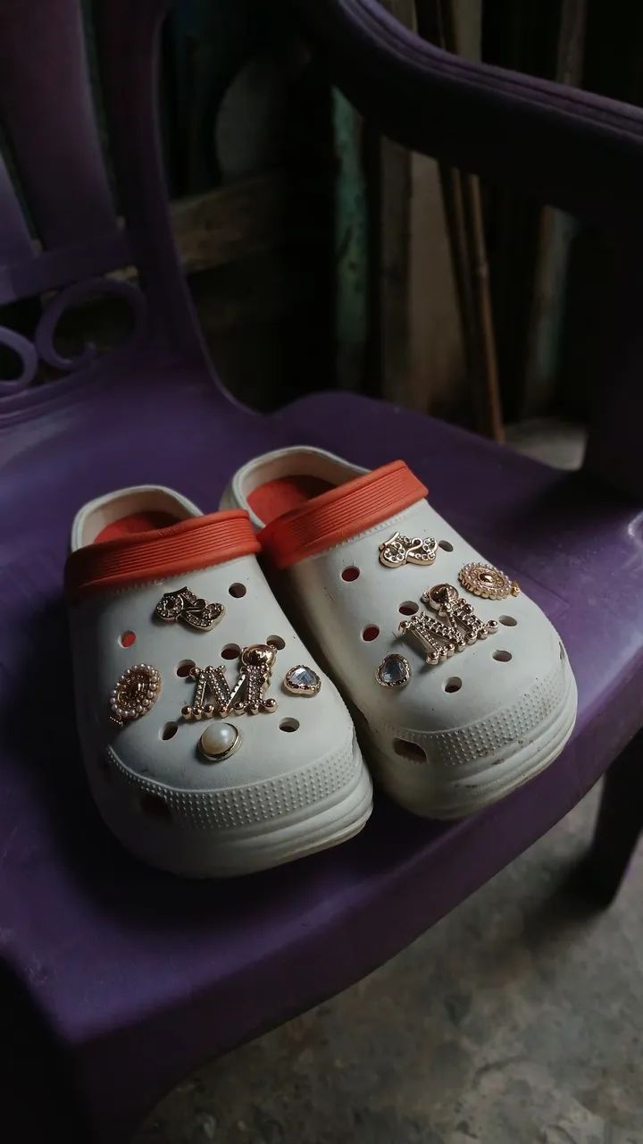Sandália Crocs  - Foto 4