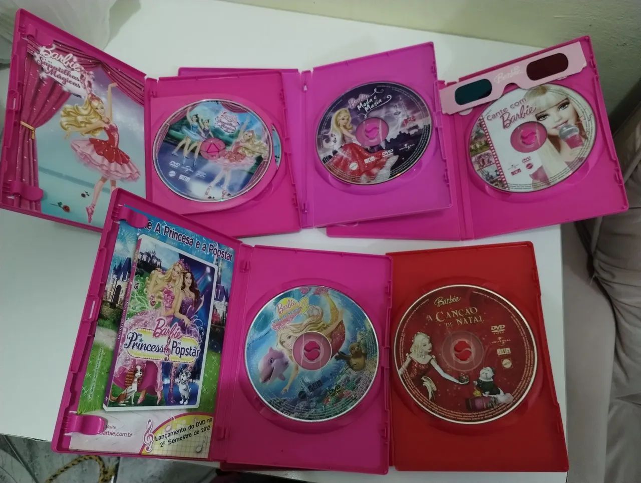 Lote com 5 DVDS originais da Barbie, pode ser usado normalmente ou para colecionadores. - Foto 3
