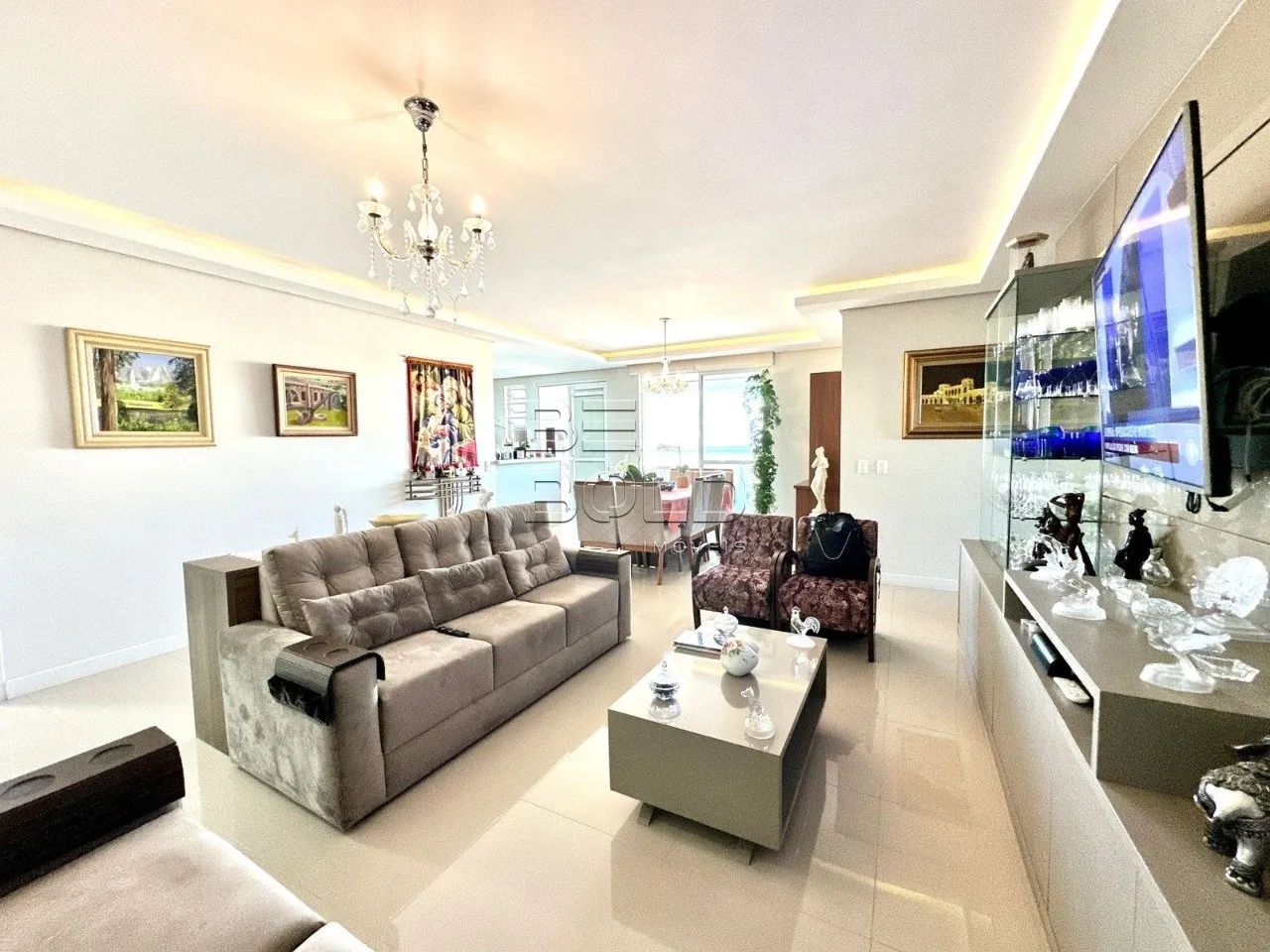 Apartamento com vista mar e 3 suítes no Estreito - Foto 2