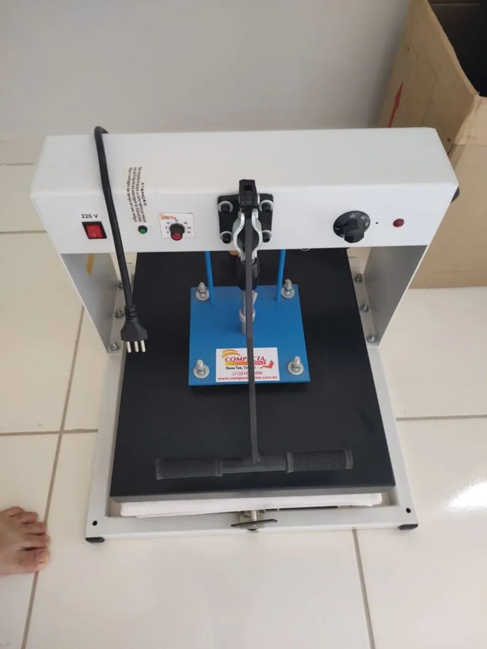 Máquina de estampa camiseta