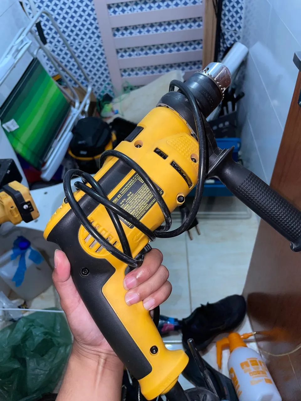 Furadeira Dewalt 421231192504412162