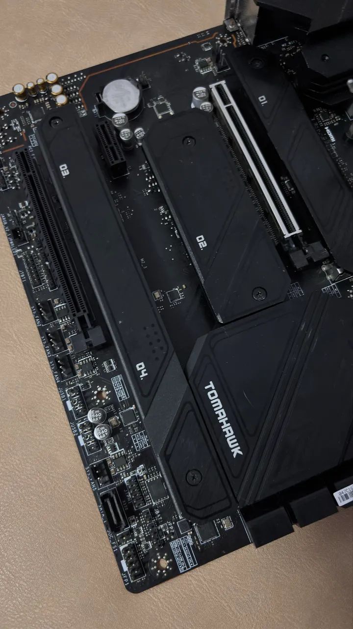 Placa Mãe MSI Tomahawk Z790 Wifi DDR4 LGA 1700 - Foto 4