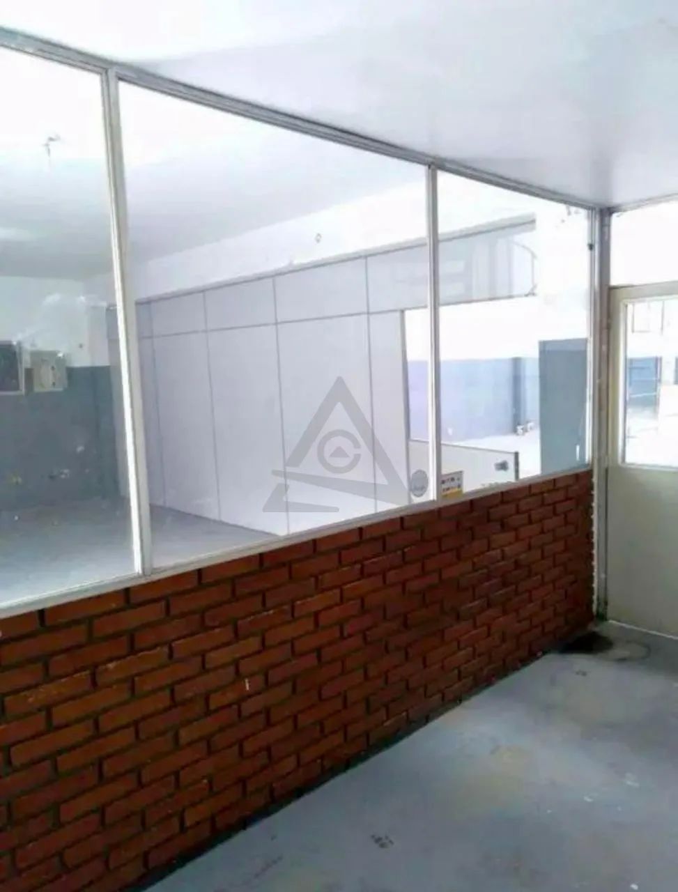 Galpão à venda em Campinas, Vila Marieta, com 247 m² - Foto 5