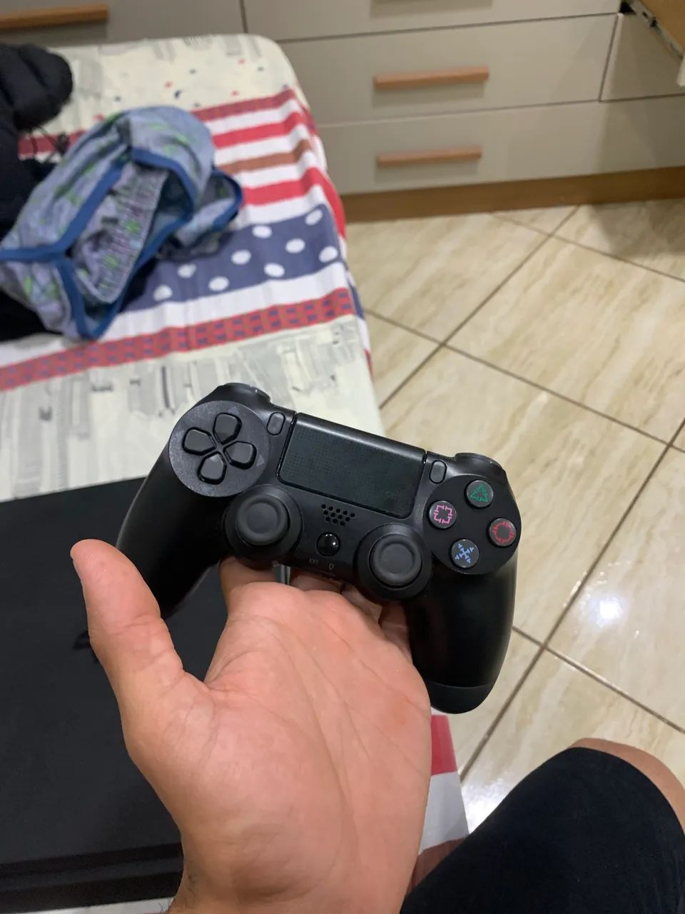 Ps4 slim 1tb - Foto 2