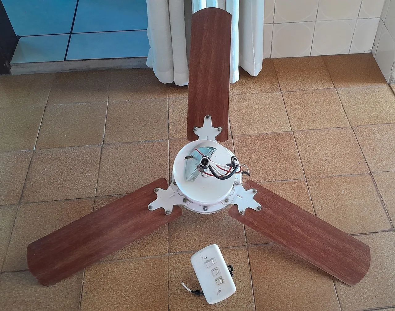 Ventilador de teto