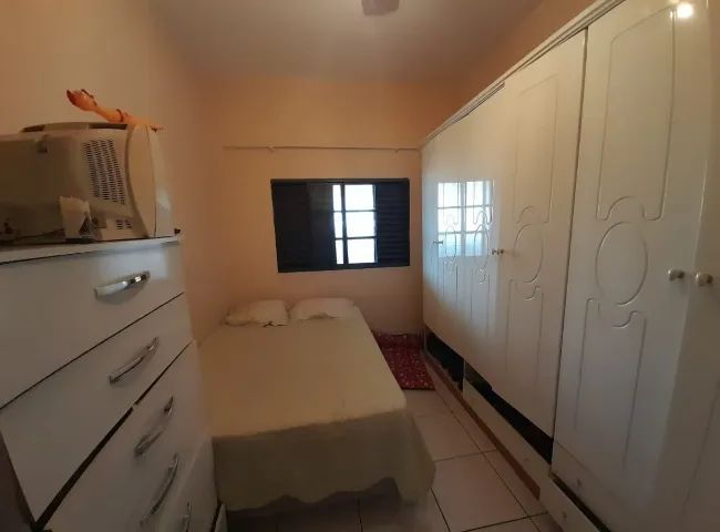 Casa com dois quartos bonita e excelente localização - Foto 3