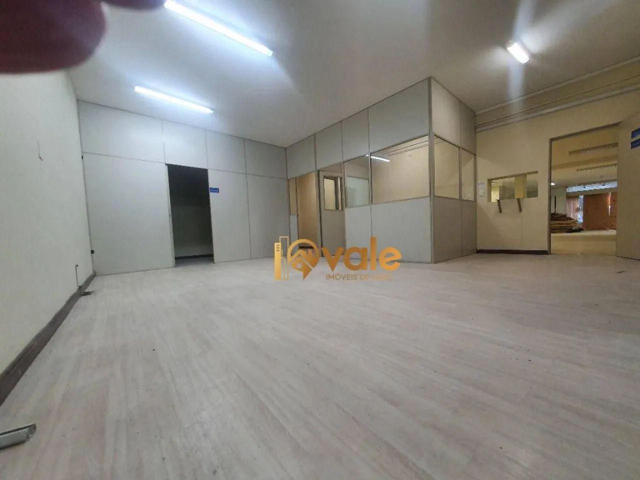 Salão para alugar, 135 m² - Centro - São José dos Campos/SP - Foto 4