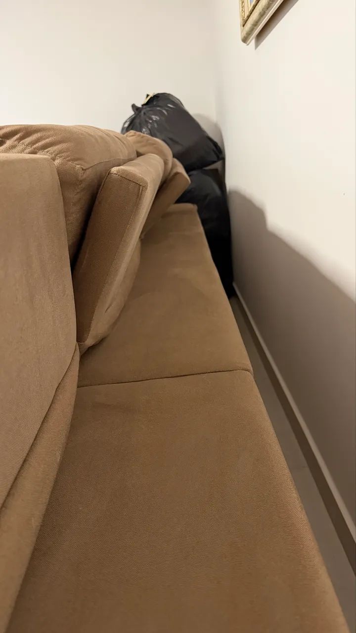 Sofá retrátil e reclinável de 3 lugares - Foto 3