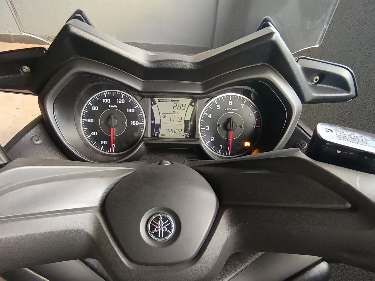 Yamaha XMax 250 Revisada  - Foto 3