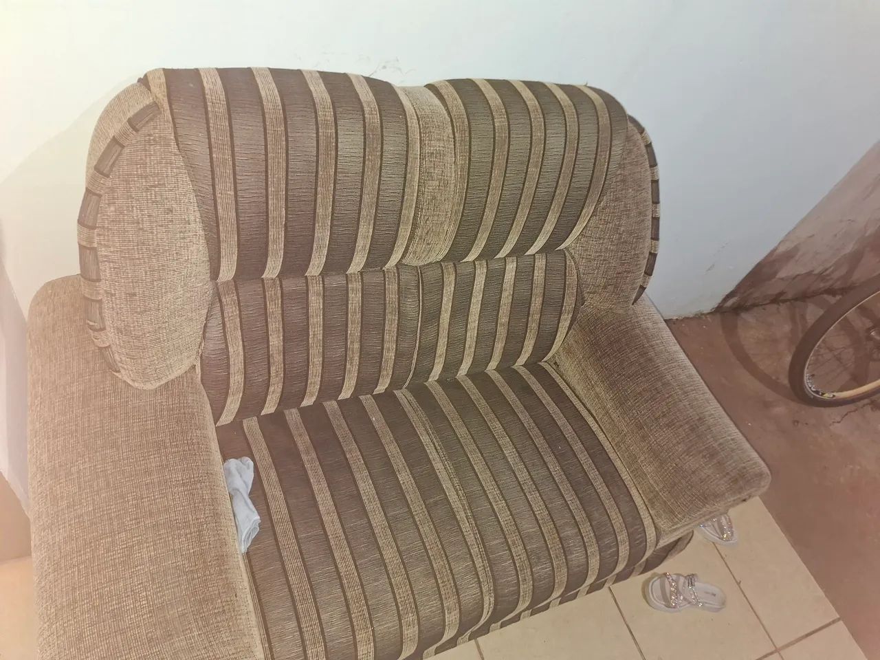 Dois sofas  - Foto 5