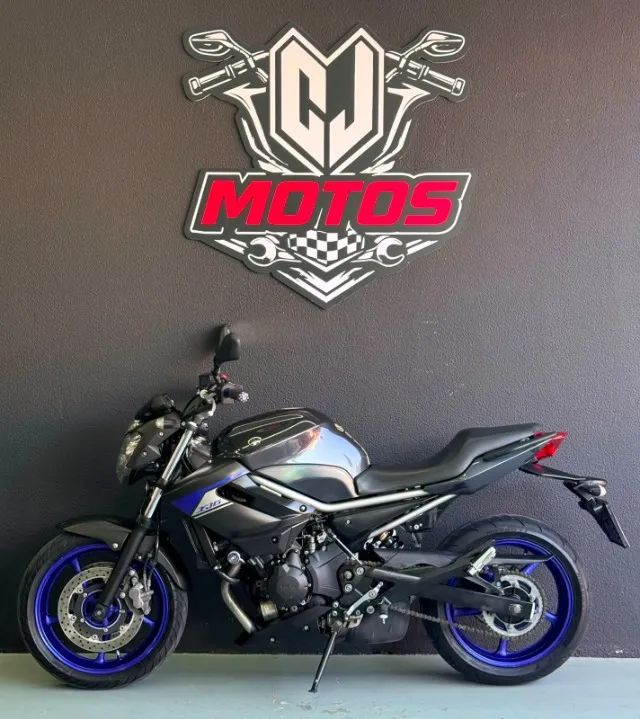 YAMAHA XJ6N 2015 - Foto 4
