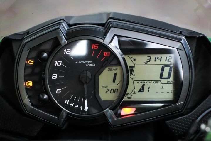 しゃけ Kawasaki Zx-6r 636cc 2021 - 1504203200 | OLX