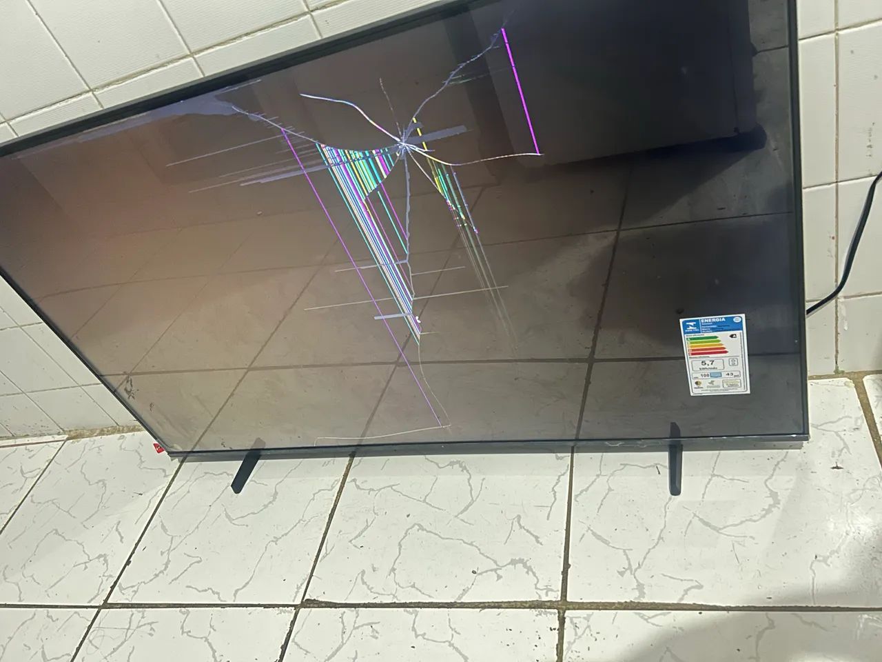 Smart TV 43 polegadas LG 1 mês de uso 