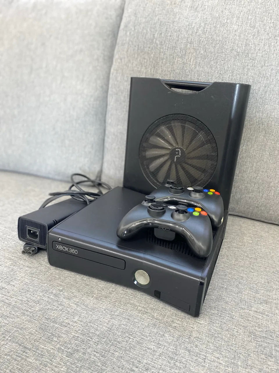 X box 360 - Consoles de Vídeo Game - Tropical, Contagem 1519619081