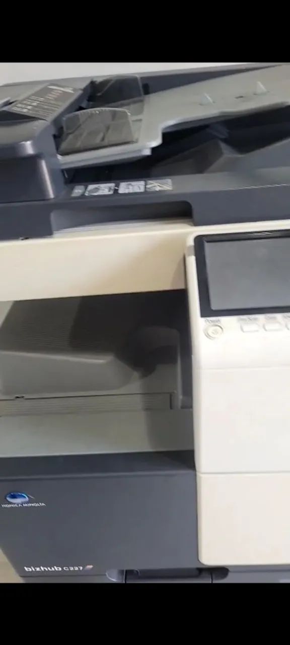 KONICA 227 E ADVANCE 8105