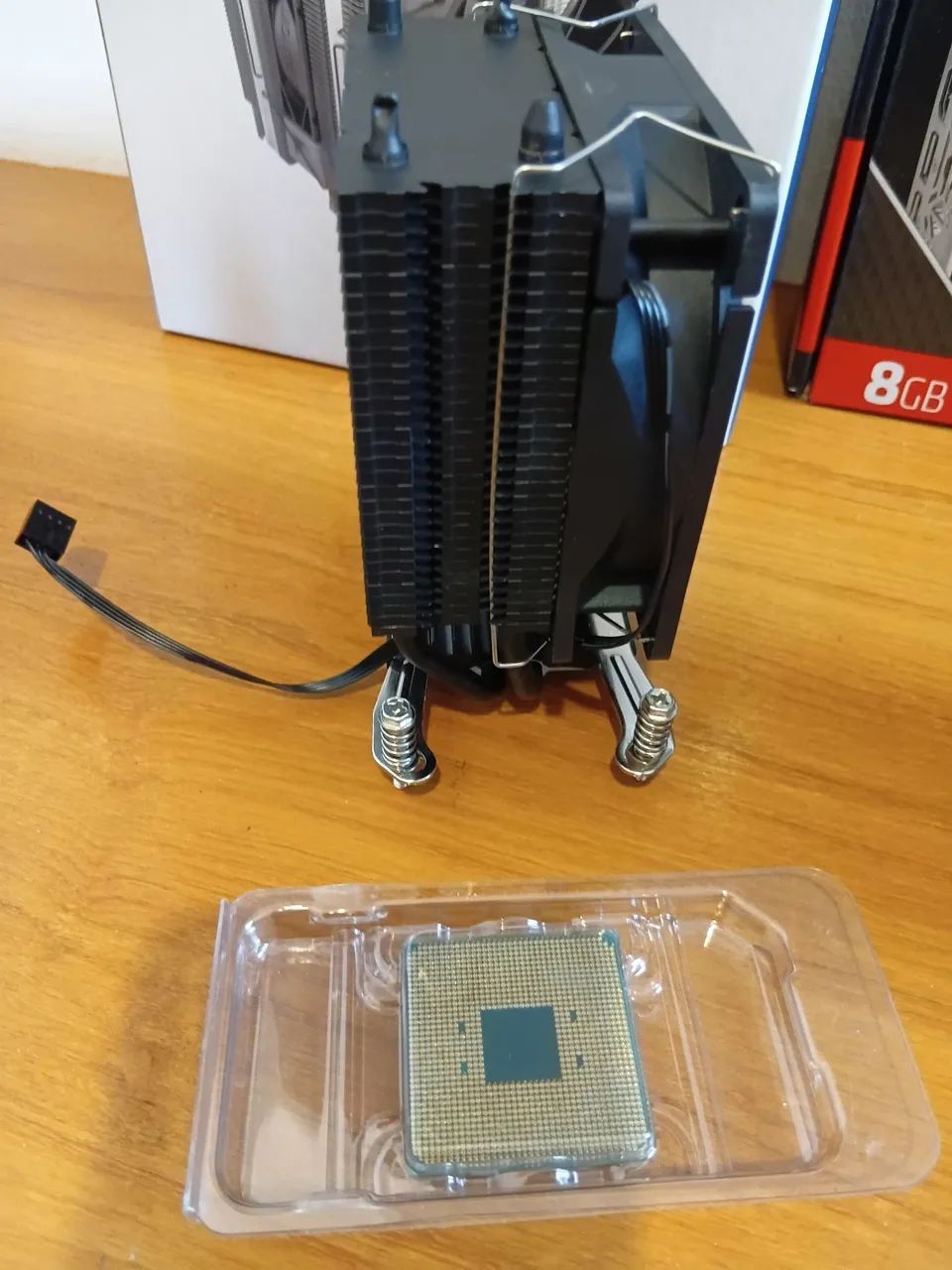 Ryzen 3 2200g com cooler - Foto 3