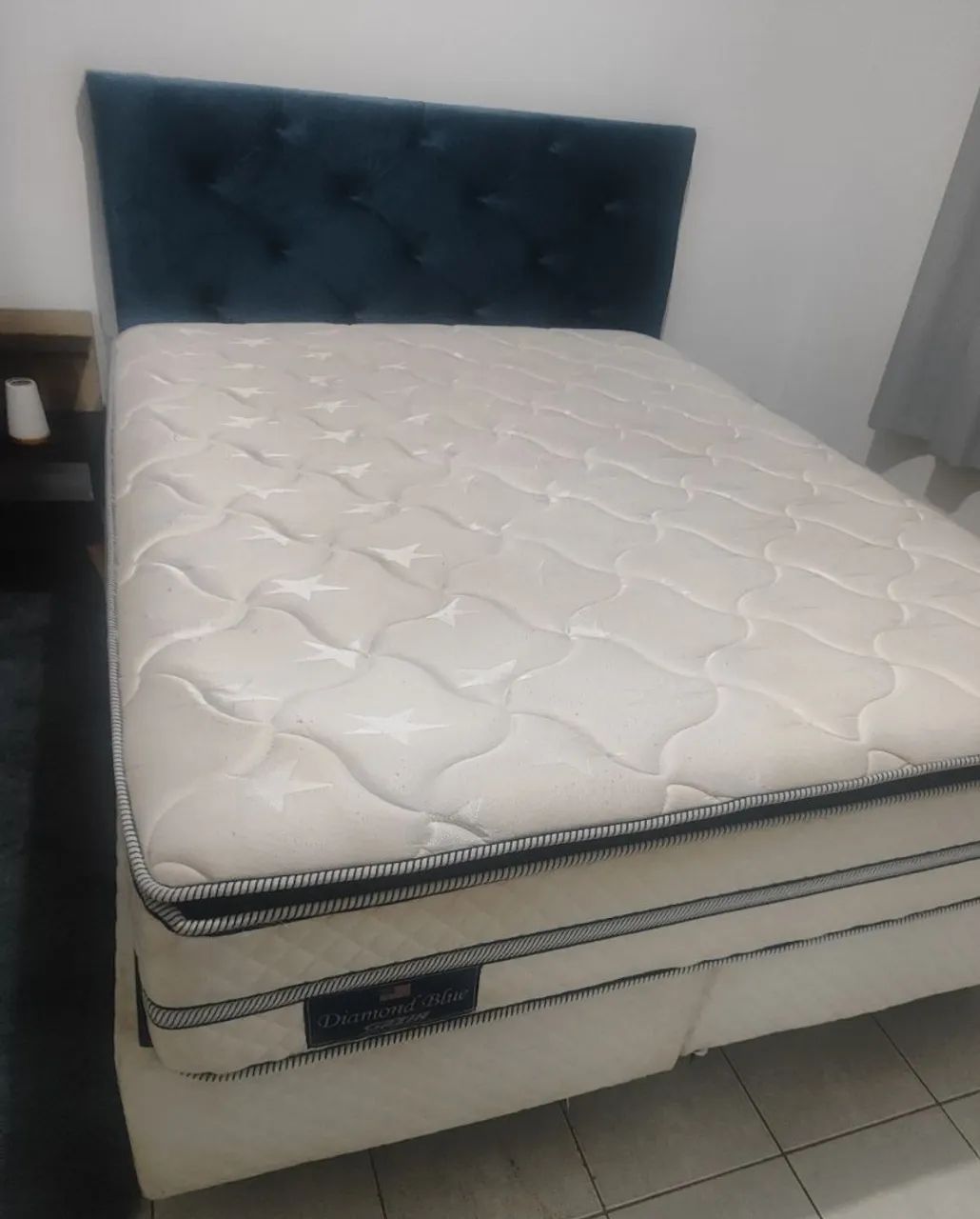 Cama Box Queen com cabeceira 