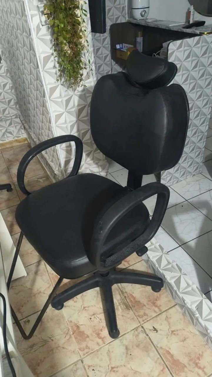 Cadeira de barbeiro  - Foto 2
