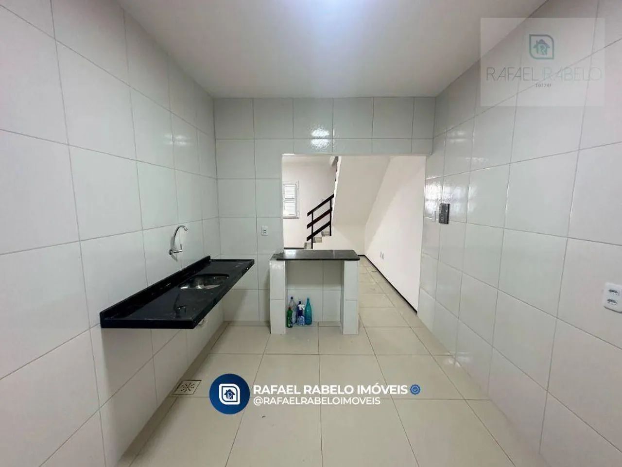 Casa duplex à venda no bairro Maraponga. - Foto 3