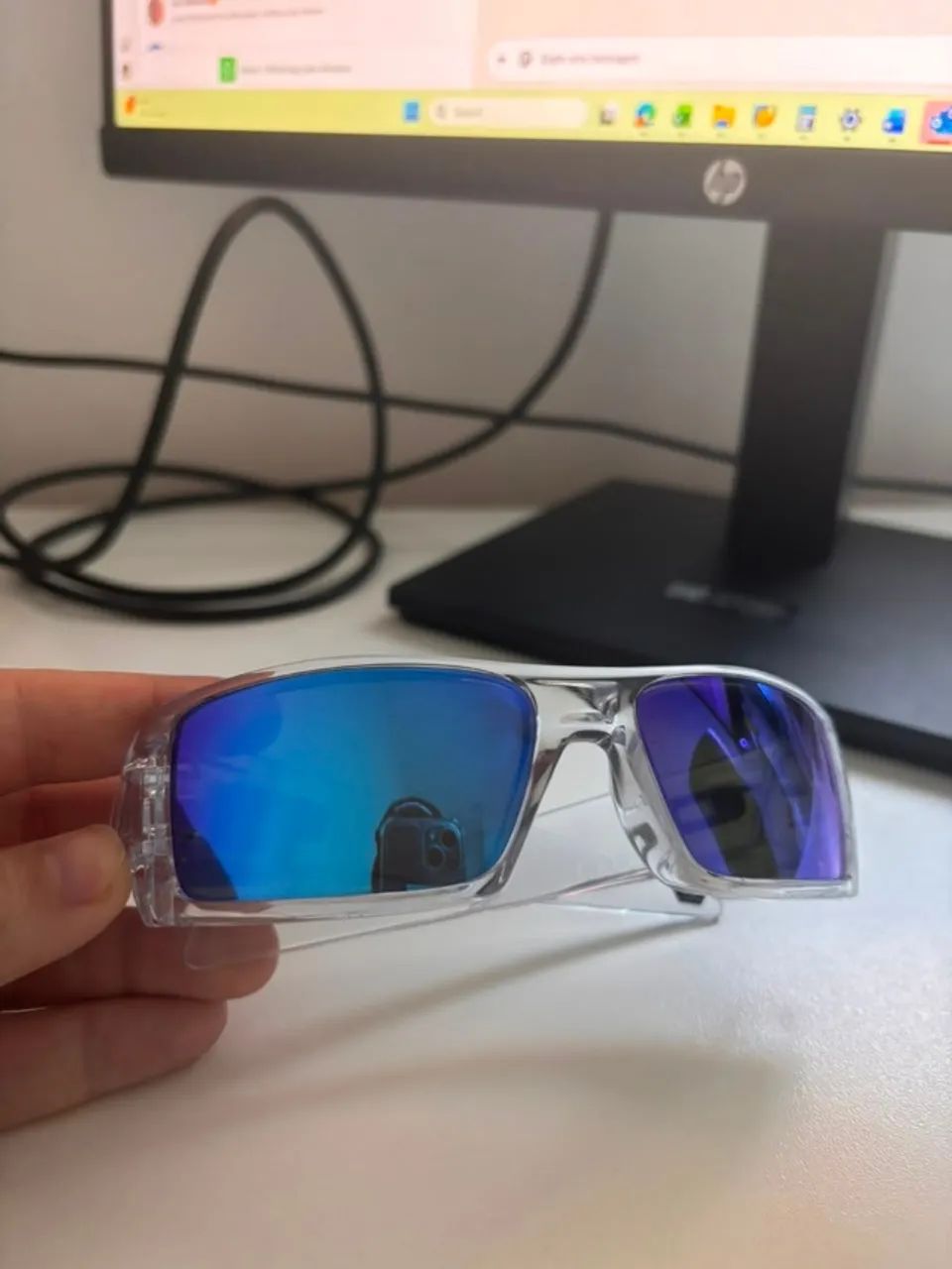 Óculos De Sol Oakley Gascan Transparente Com Lentes Prizm - Foto 5