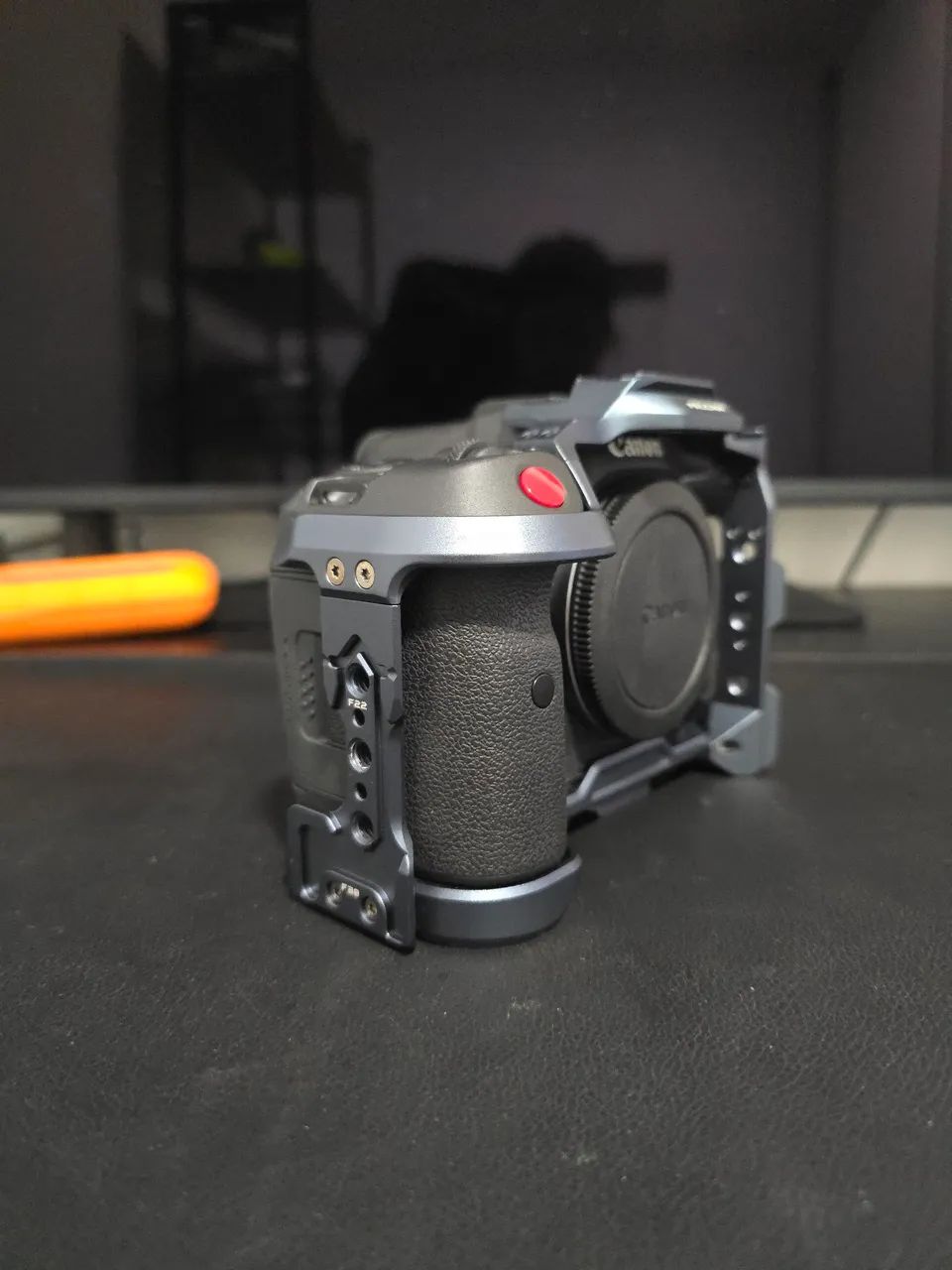 Canon R5C + Acessórios (NF + Garantia) - Foto 4
