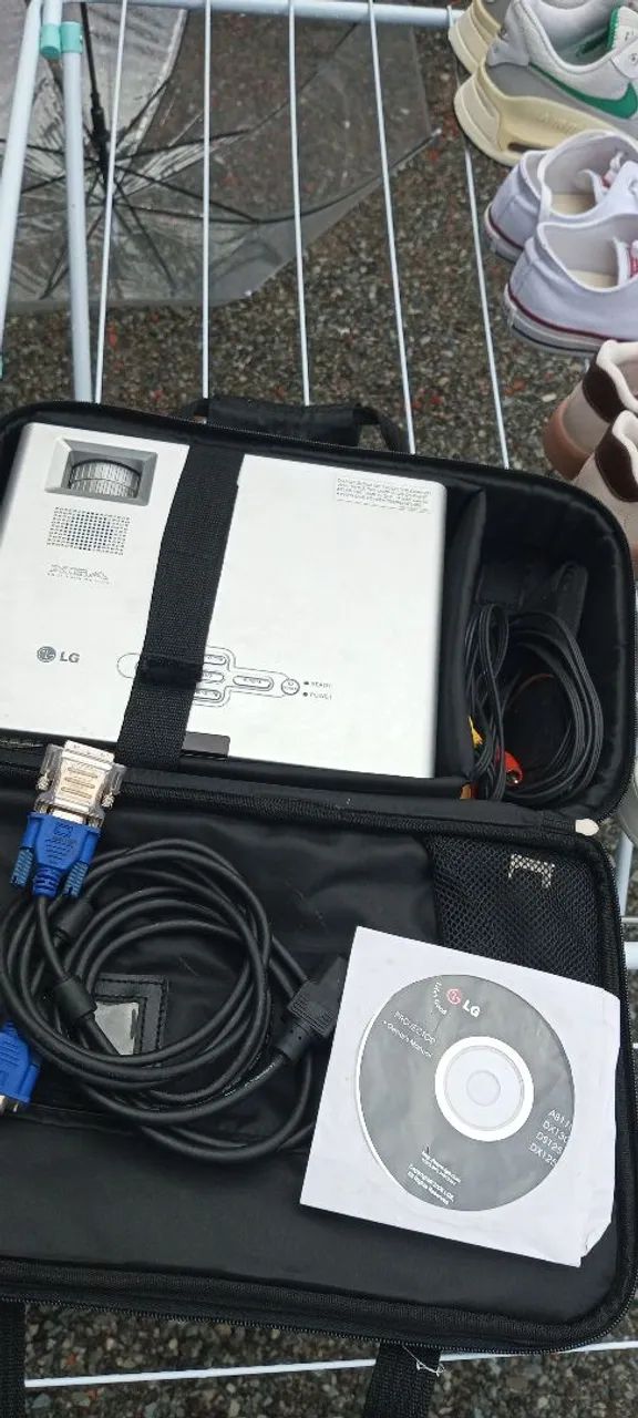 XGA OLP PROJECTOR