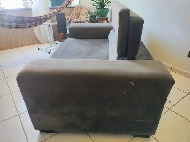 Sofá Retrátil 2 lugares Usados - Foto 3