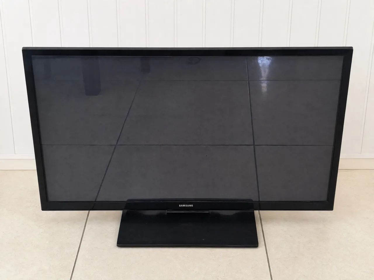 TV Samsung Plasma 43 polegadas - usada  - Foto 4