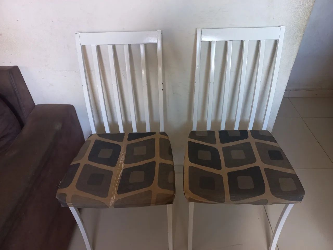 Mesa tubular oval em granito. - Foto 3