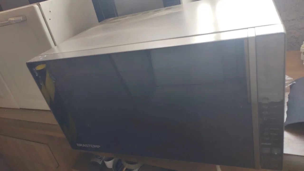 Microondas Brastemp 32 litros top - Foto 2