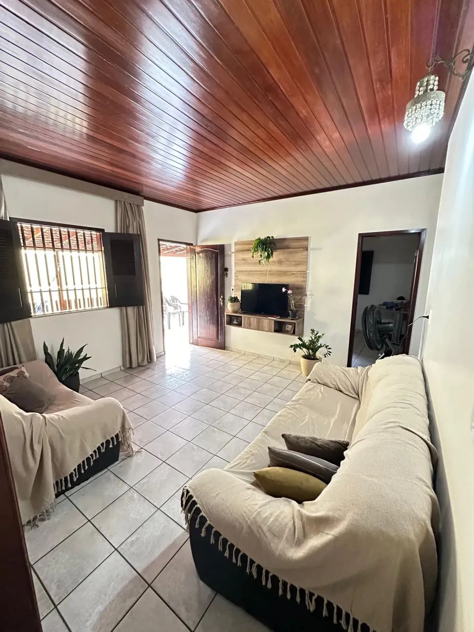Vendo Casa no Pingao com 4 quartos || Quintal amplo - Foto 3